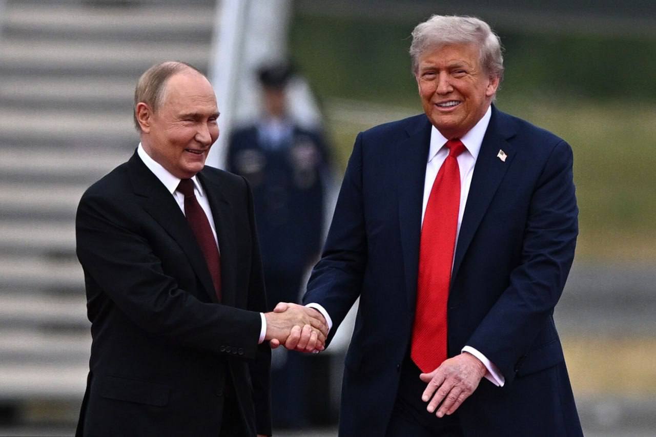 Дональд Трамп приостановил действие закона об