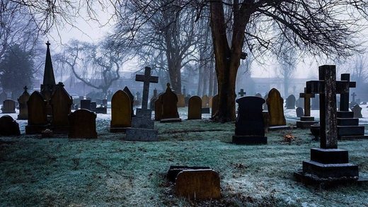Могильщик зарезал коллегу во время ссоры
