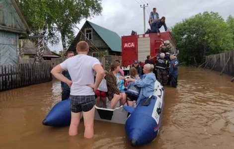 Почти 500 детей досрочно отправили домой