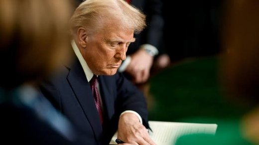 Трамп заявил что не продаёт оружие