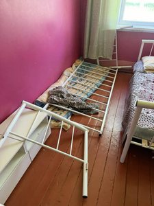 Пьяный мужчина ночью проник в детский