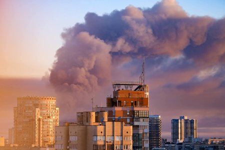Утренний Киев Весь город в огне