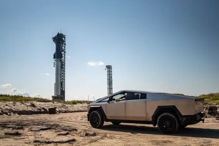 Американцы не хотят покупать Сybertruck